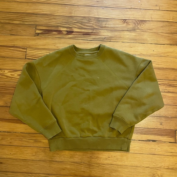 Olive Everlane Sweatshirt - Picture 1 of 5
